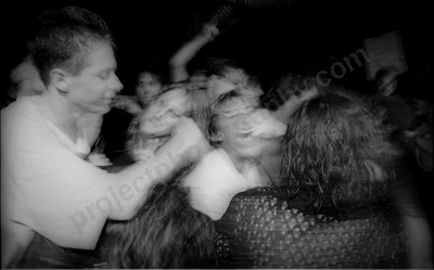 crowd_celibate_rifles_grosvenor_808_wyliepic_4_94_00.jpg