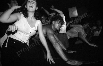 crowd_celibate_rifles_grosvenor_808_wyliepic_4_94_02_FILM.jpg