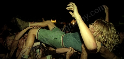 crowd_cruel_sea_1396_wyliepic_nye_95_96_11.jpg