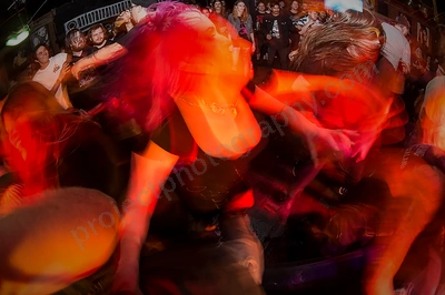 crowd_engage_amp_wyliepic_6_4_18_01.png