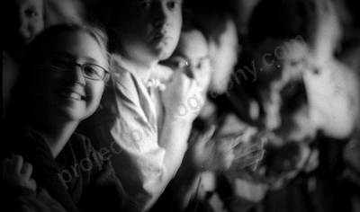 crowd_foo_fighters_bdo_2225_wyliepic_2_2_2003_03.jpg