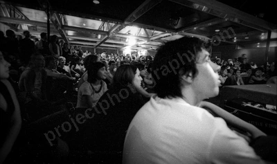 crowd_little_birdy_hydey_2309_wyliepic_8_11_03_07.jpg