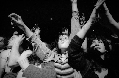 crowd_presidents_of_usa_ent_cent_1591_wyliepic_4_8_96_06.jpg