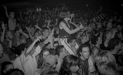 crowd_prodigy_berlin_425_wyliepic_12_92.jpg