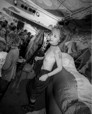 crowd_tits_bdo_1767_wyliepic_97_02.jpg