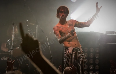 darkness_crowd_freo_metropolis_wyliepic_11_15_24.png