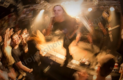 daybreak_crowd_amp_wyliepic_3_18_17.png