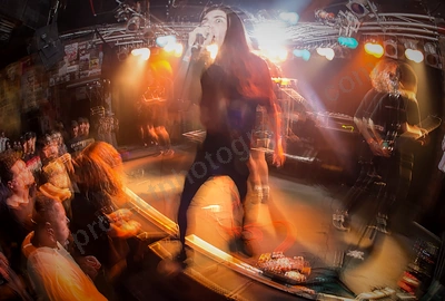 daybreak_crowd_amp_wyliepic_3_18_28.png