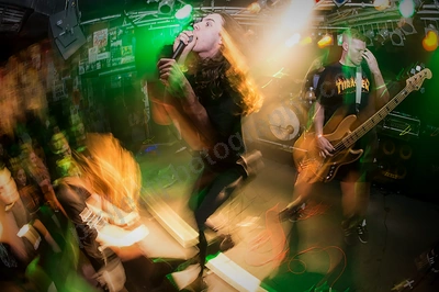 daybreak_crowd_amp_wyliepic_3_18_35.png