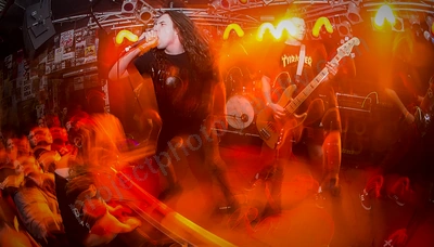daybreak_crowd_amp_wyliepic_3_18_37.png