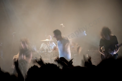 dead_letter_circus_crowd_metro_freo_wyliepic_5_12_23.png