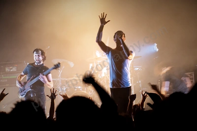 dead_letter_circus_crowd_metro_freo_wyliepic_5_12_25.png