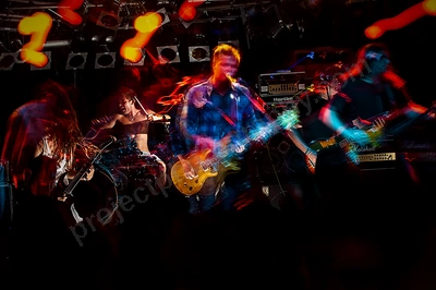 dead_set_radio_crowd_amp_wf_wyliepic_3_12_12.png