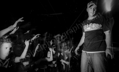downsyde_crowd_southbound_2615_wyliepic_2_1_2006_04.jpg