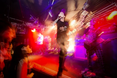dream_on_dreamer_crowd_amp_wyliepic_3_19_06.png