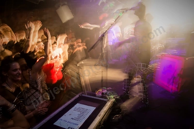 dream_on_dreamer_crowd_amp_wyliepic_3_19_37.png