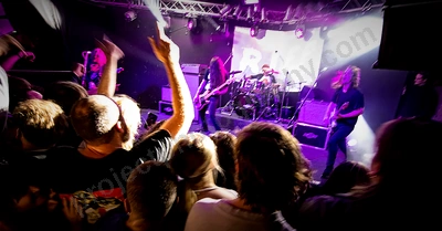 dz_deathrays_crowd_wyliepic_rosemount_8_23_012.png