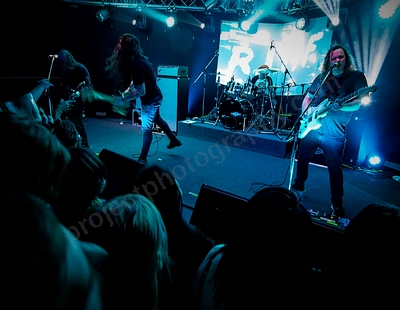 dz_deathrays_crowd_wyliepic_rosemount_8_23_036.png