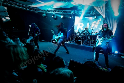 dz_deathrays_crowd_wyliepic_rosemount_8_23_038.png