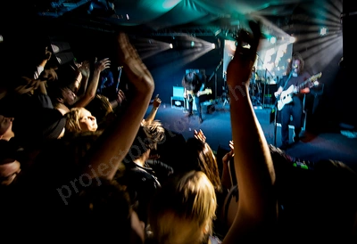dz_deathrays_crowd_wyliepic_rosemount_8_23_057.png