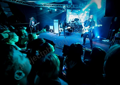 dz_deathrays_crowd_wyliepic_rosemount_8_23_071.png