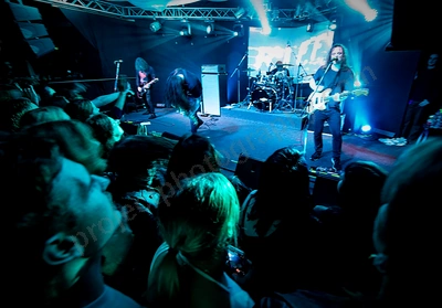 dz_deathrays_crowd_wyliepic_rosemount_8_23_080.png
