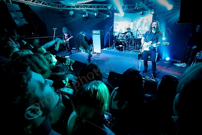 dz_deathrays_crowd_wyliepic_rosemount_8_23_081.png