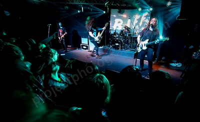 dz_deathrays_crowd_wyliepic_rosemount_8_23_088.png