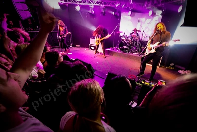 dz_deathrays_crowd_wyliepic_rosemount_8_23_099.png
