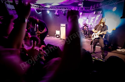 dz_deathrays_crowd_wyliepic_rosemount_8_23_105.png