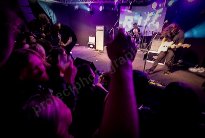 dz_deathrays_crowd_wyliepic_rosemount_8_23_109.png