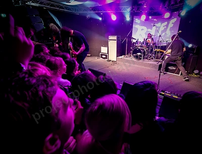 dz_deathrays_crowd_wyliepic_rosemount_8_23_116.png