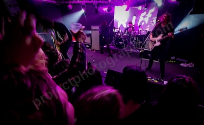 dz_deathrays_crowd_wyliepic_rosemount_8_23_125.png