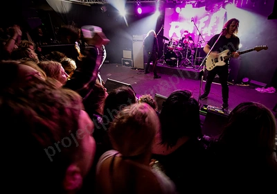 dz_deathrays_crowd_wyliepic_rosemount_8_23_132.png
