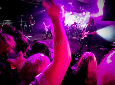 dz_deathrays_crowd_wyliepic_rosemount_8_23_178.png