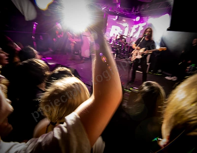 dz_deathrays_crowd_wyliepic_rosemount_8_23_184.png