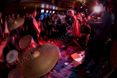 extortion_crowd_hydey_wyliepic_7_07_11.png
