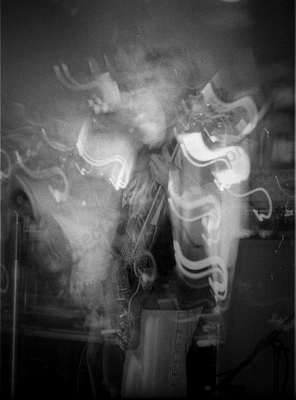 flairz_monkey_bar_2537_wyliepic_2_2005_07.jpg