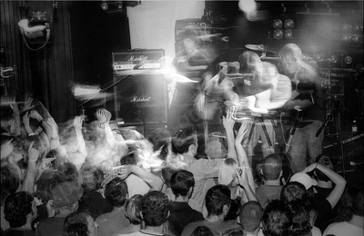 gerling_crowd_amp_2070_wyliepic_4_02_13.jpg