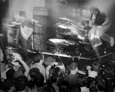 gerling_crowd_amp_2070_wyliepic_4_02_43.jpg