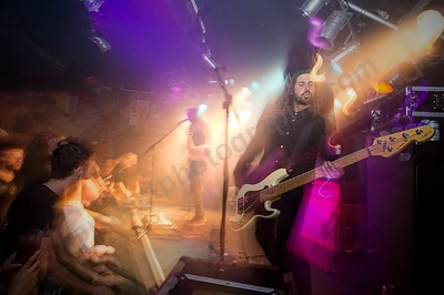 get_away_plan_crowd_amp_wyliepic_3_19_038.png