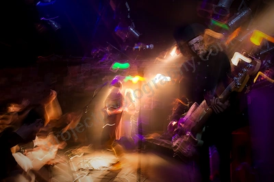 get_away_plan_crowd_amp_wyliepic_3_19_049.png