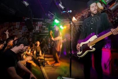 get_away_plan_crowd_amp_wyliepic_3_19_051.png