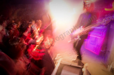 get_away_plan_crowd_amp_wyliepic_3_19_088.png