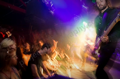 get_away_plan_crowd_amp_wyliepic_3_19_142.png