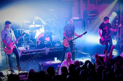 grinspoon_crowd_capital_wyliepic_4_13_00.png