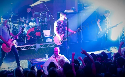grinspoon_crowd_capital_wyliepic_4_13_06.png