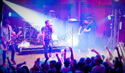 grinspoon_crowd_capital_wyliepic_4_13_27.png