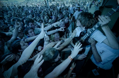 gyroscope_crowd_rollercoaster_2621_wyliepic_26_12_05_04.jpg