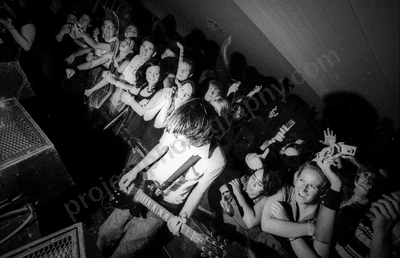 gyroscope_crowd_rosemount_2644_wyliepic_2_2006_03.jpg
